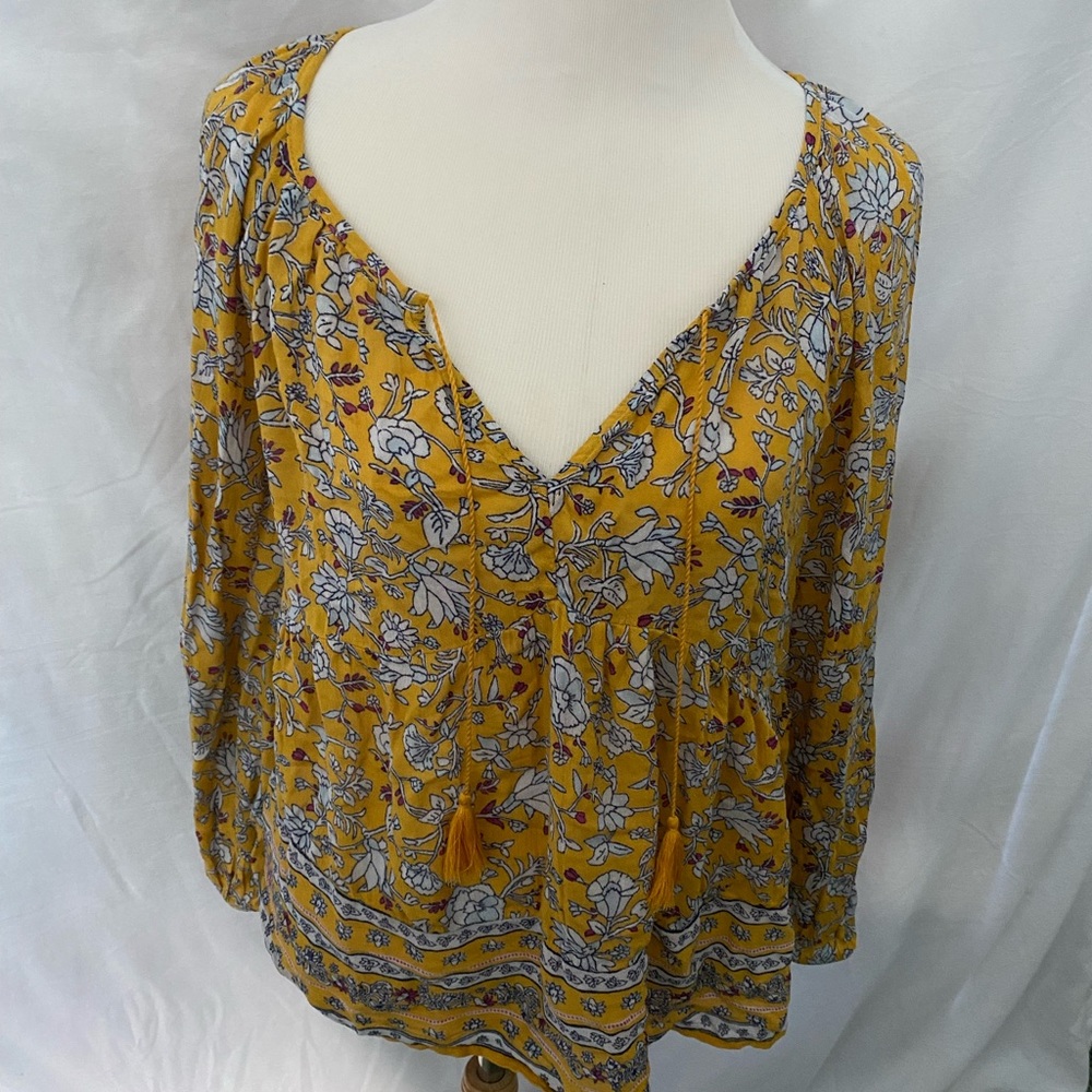 Old Navy floral peasant top